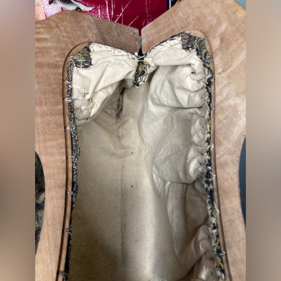 vintage 40s 50s tapestry handbag w/ unique wooden handle - Picture 7 of 7